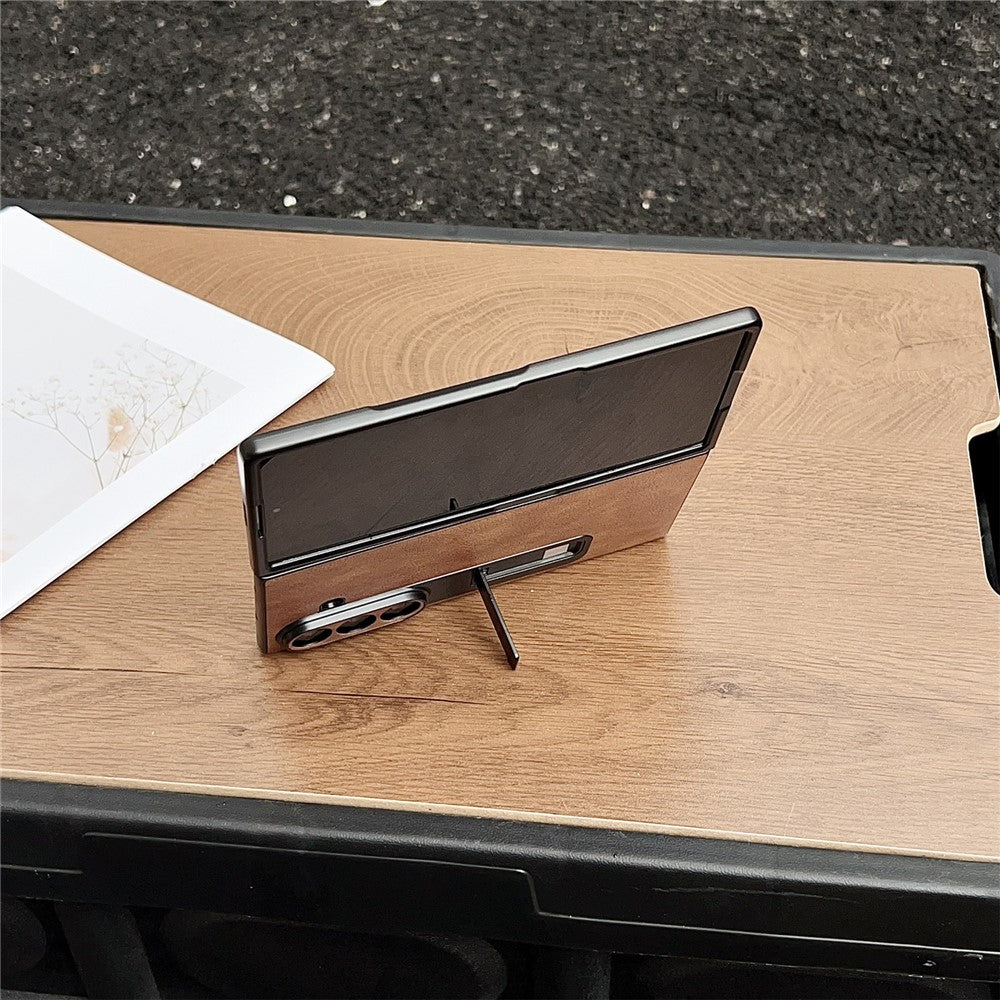 For Samsung Galaxy Z Fold7 5G Case Kickstand Crazy Horse Texture PU Leather + PC Phone Cover - Brown