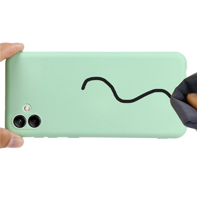For Samsung Galaxy A04 4G (164.4 x 76.3 x 9.1 mm) Liquid Silicone Phone Case Anti-Scratch Soft Fiber Lining Camera Protection Cover with Strap - Green
