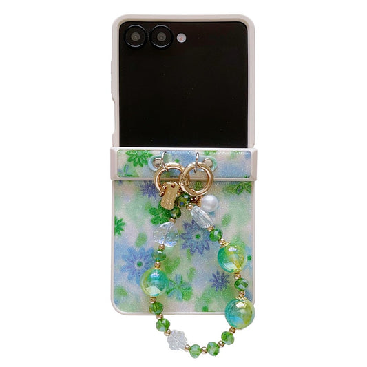 For Samsung Galaxy Z Flip7 5G Case Glitter Flower TPU + PC Phone Cover with Beaded Wrist Strap - Green