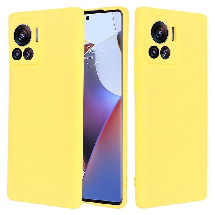 For Motorola Moto X30 Pro 5G / Edge 30 Ultra 5G Liquid Silicone Soft Touch Case Microfiber Lining Camera Protection Phone Cover with Strap - Yellow