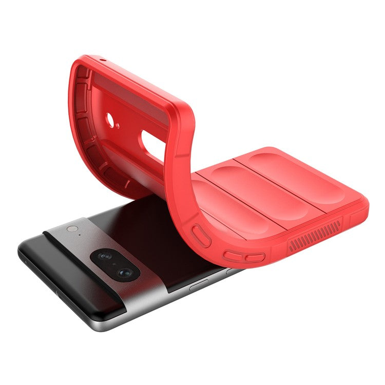 For Google Pixel 7 5G Drop-proof Smartphone Back Cover Flexible TPU Protective Phone Case - Red