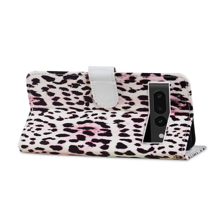 For Google Pixel 7 Pro 5G Pattern Printing PU Leather Wallet Case Stand Flip Phone Cover with Strap - Leopard