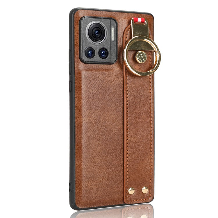For Motorola Edge 30 Ultra 5G / Moto X30 Pro 5G Phone Case Leather Coated PC+TPU Wristband Kickstand Cover with Neck Strap - Brown