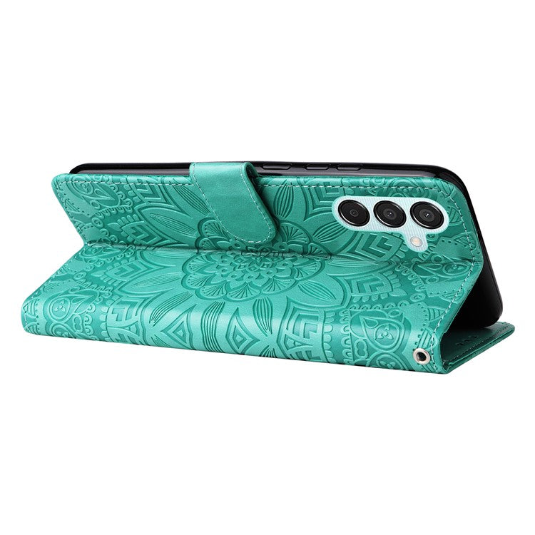For Samsung Galaxy M15 5G / F15 5G PU Leather Phone Case Imprinted Sunflower Card Holder Stand Phone Cover - Green