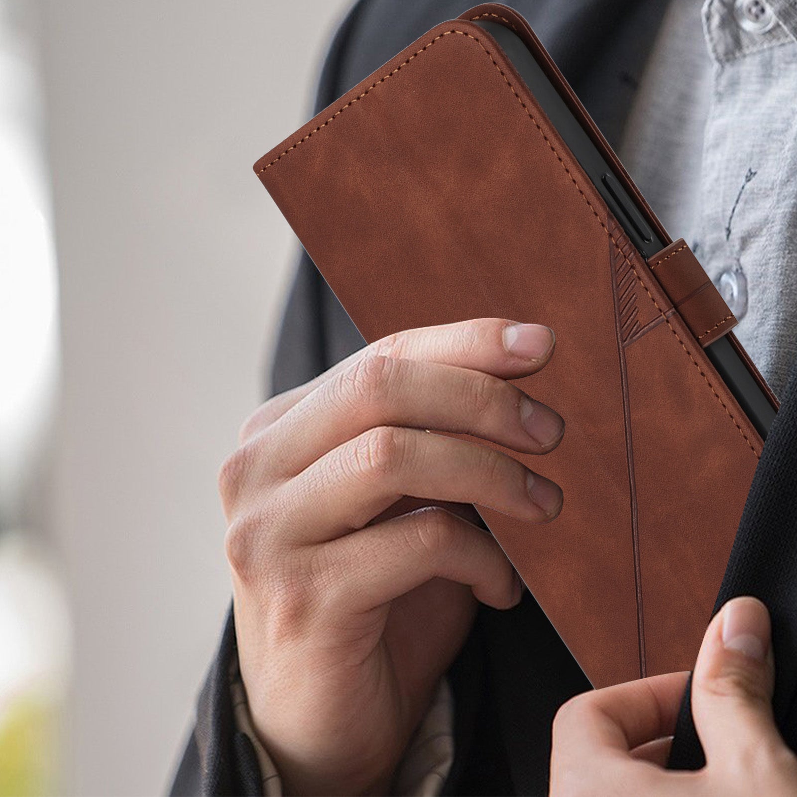For Samsung Galaxy Z Fold6 5G Case PU Leather Wrist Strap Magnetic Closure Phone Cover - Brown
