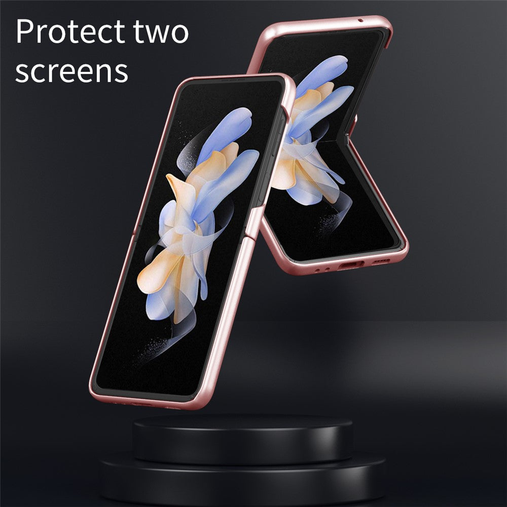 For Samsung Galaxy Z Flip7 FE 5G / Z Flip6 5G / Z Flip5 5G Frosted Case Skin-Touch Hard PC Phone Cover Compatible with Magsafe - Black