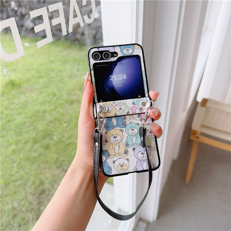 For Samsung Galaxy Z Flip5 5G Case Lacquered Cartoon Pattern Leather+PC Phone Cover with 2 Straps - Cartoon Bear