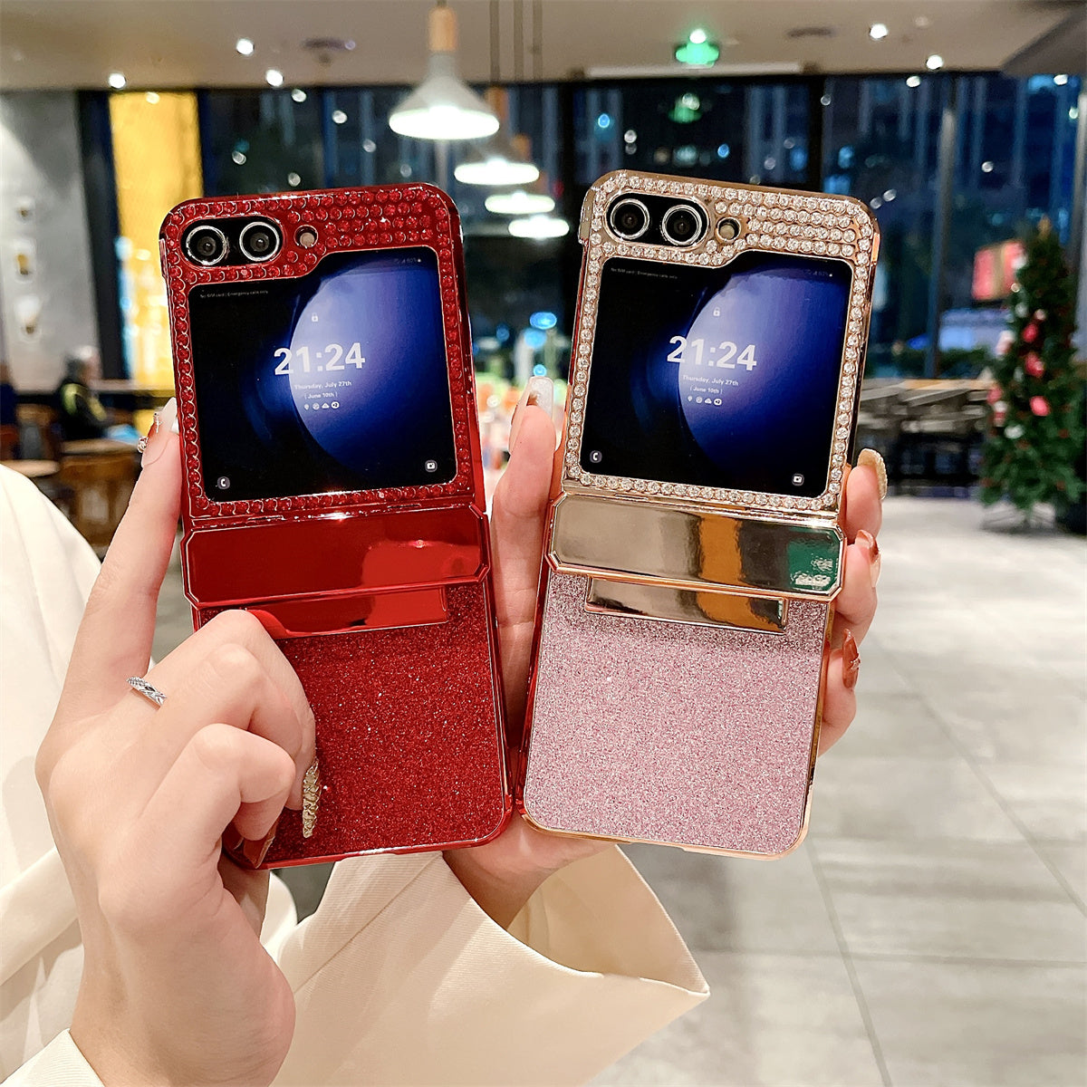 For Samsung Galaxy Z Flip6 5G Case Rhinestones Decor Hard PC Folding Phone Cover - Red