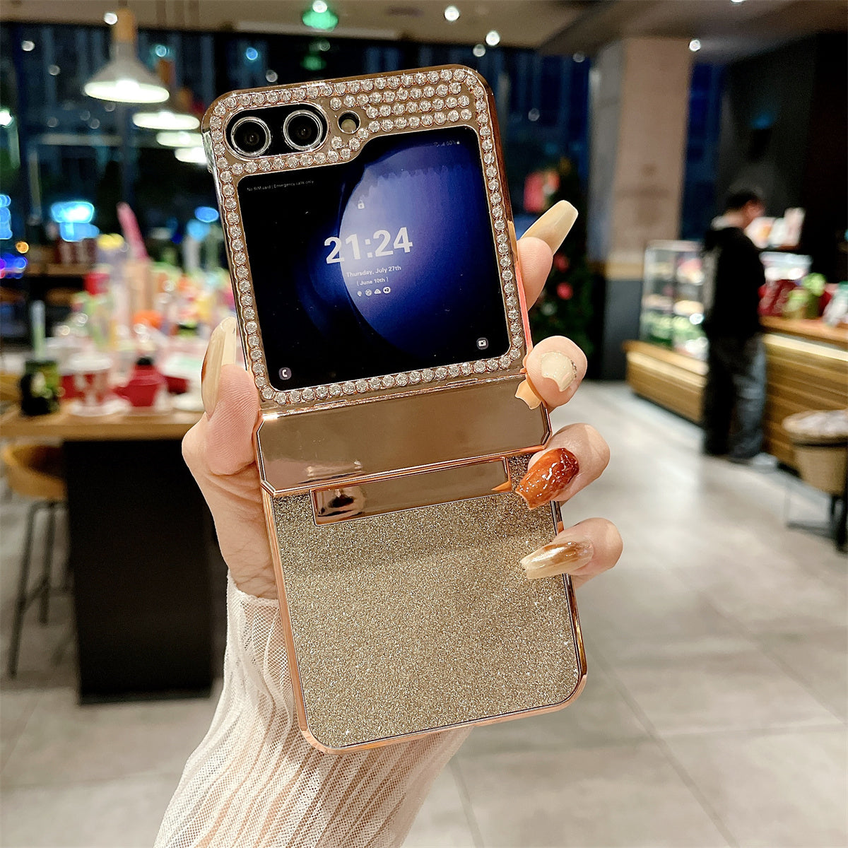 For Samsung Galaxy Z Flip6 5G Case Rhinestones Decor Hard PC Folding Phone Cover - Gold