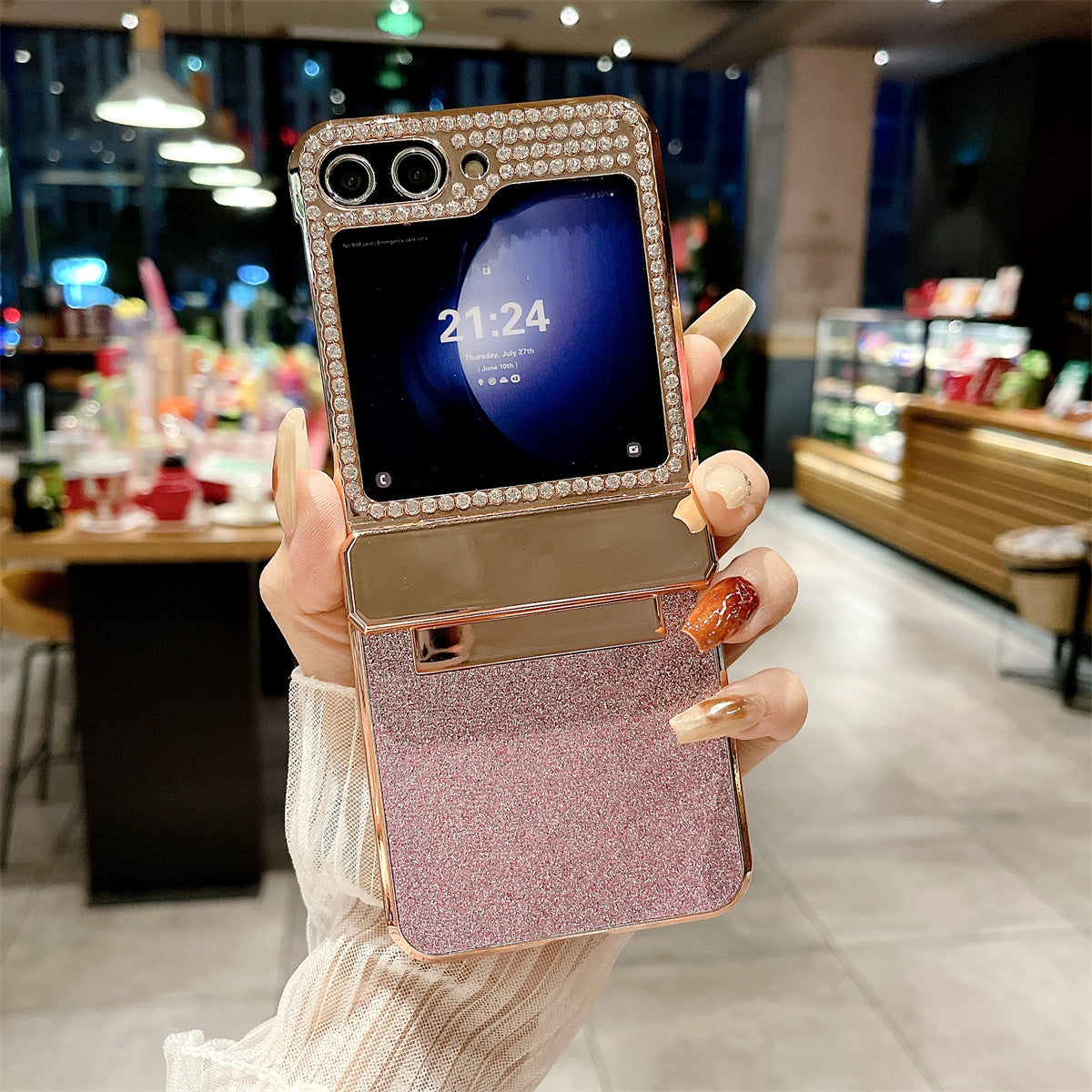 For Samsung Galaxy Z Flip6 5G Case Rhinestones Decor Hard PC Folding Phone Cover - Pink