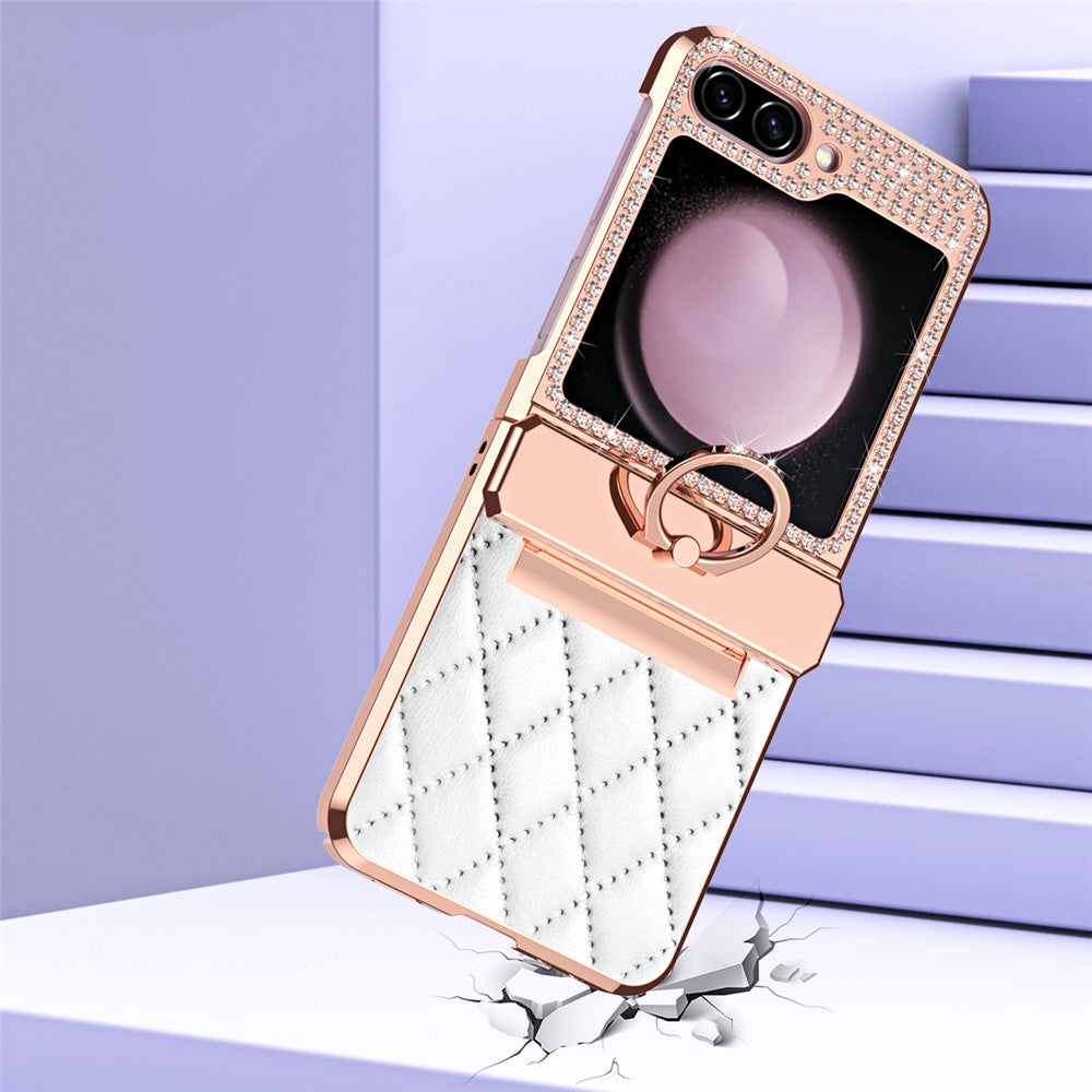 For Samsung Galaxy Z Flip7 FE 5G / Z Flip6 5G / Z Flip5 5G Case Rhinestone Decor Leather+PC Rhombus Phone Cover - White