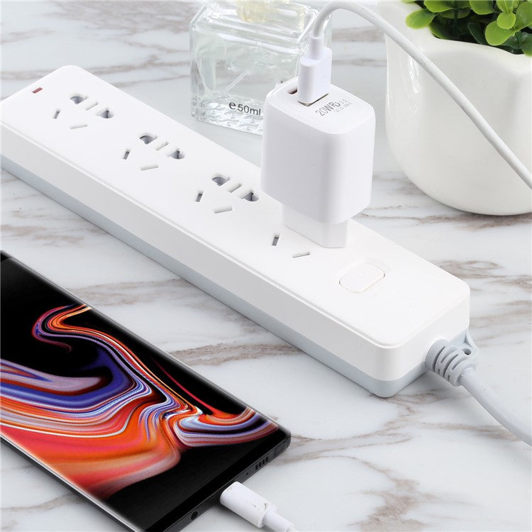 LZ-215A+C 20W QC3.0 USB + PD3.0 Type-C Dual Ports Fast Charging Travel Charger Power Adapter - EU Plug