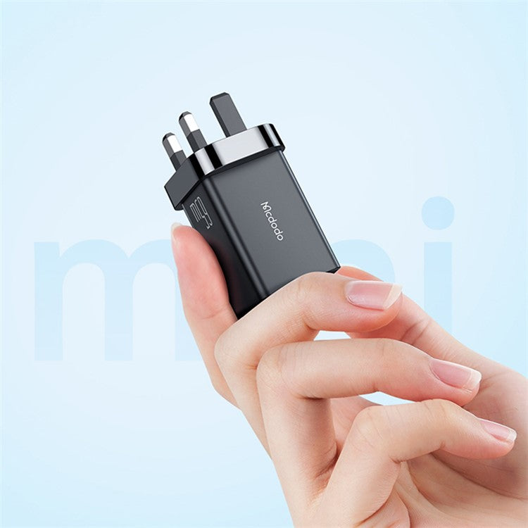 MCDODO CH-15 MDD 65W GaN 5 Mini Fast Charger Wall Charger Adapter Portable 3-Ports Quick Charger Set with Type-C Charging Cable - UK Plug