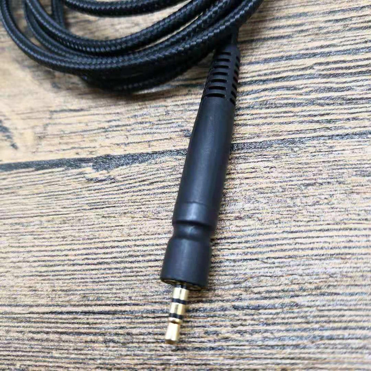 3.5mm Headphone Splitter for GSP350/500/600 Game Headset for Phones