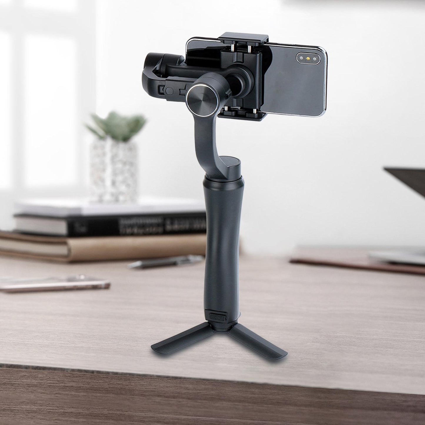 Mini Tripod Gimbal Handle Grip Stabilizer for Live Broadcast Smartphones