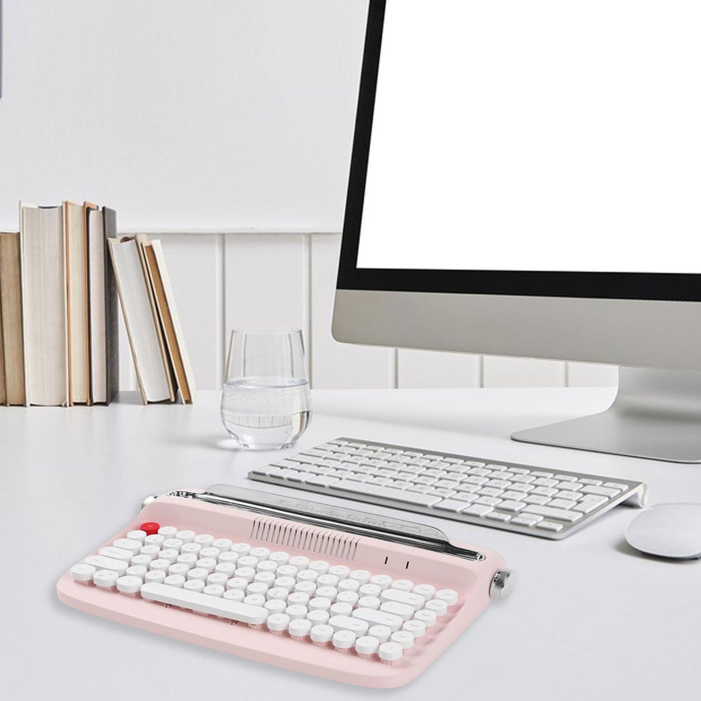 Typewriter Keyboard 84 Keys Bluetooth5.0 Professional Compact for Tablet pink