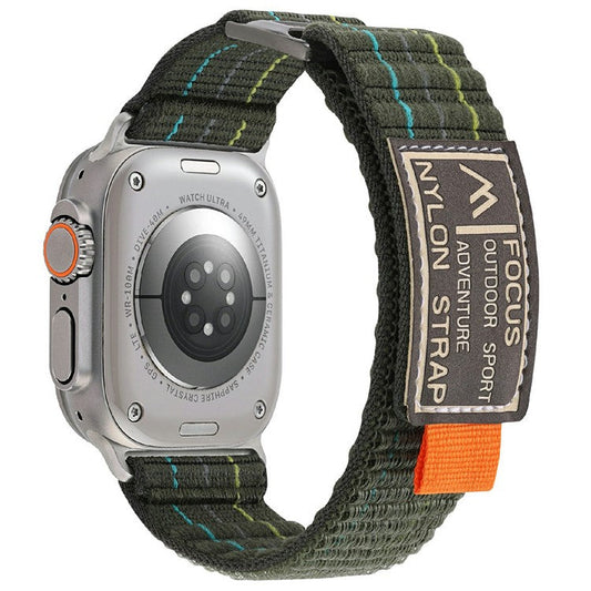 For Apple Watch Series 10 42mm  /  9 8 7 41mm  /  SE (2023) SE (2022) SE 6 5 4 40mm  /  3 2 1 38mm Nylon Loop Watch Strap - Green