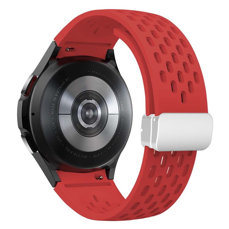 Silicone Strap for Samsung Galaxy Watch7 / Watch6 / Watch 5 44mm 40mm Wrist Strap with Silver Magnetic Buckle - Red