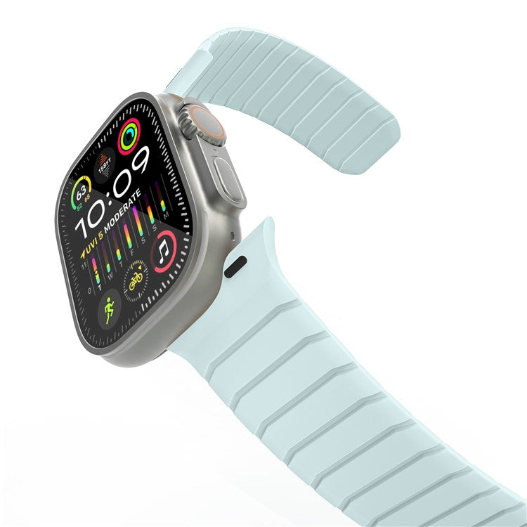 Watch Band For Apple Watch Series 10 9 8 7 SE (2023) SE (2022) SE 6 5 4 3 2 1 42mm 41mm 40mm 38mm Fluororubber Wrist Strap - Light Cyan