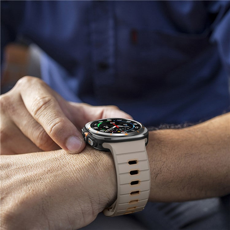 For Samsung Galaxy Watch Ultra 47mm Silicone Watch Band Reverse Buckle Wrist Strap - Olive+Coffee