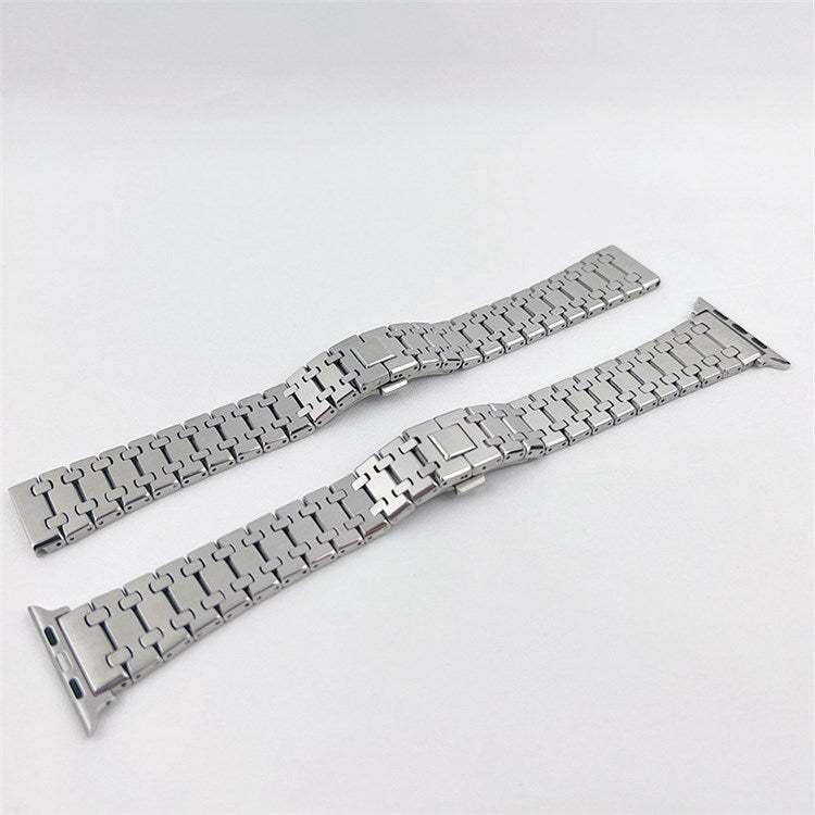 For Apple Watch Series 10 46mm / Ultra 2 Ultra 49mm / 9 8 7 45mm / SE (2023) SE (2022) SE 6 5 4 44mm / 3 2 1 42mm Stylish Stainless Steel Smart Watch Band Wrist Strap - Silver