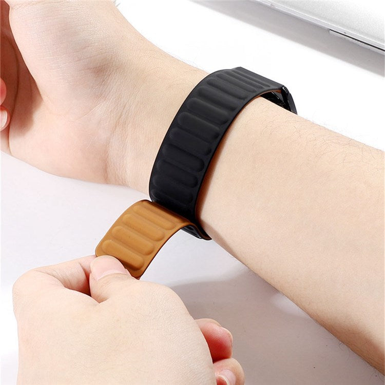 For Samsung Gear S3 Frontier/Classic/Garmin Forerunner 255 22mm Magnetic Watch Strap Silicone Wrist Band Replacement - Midnight Black