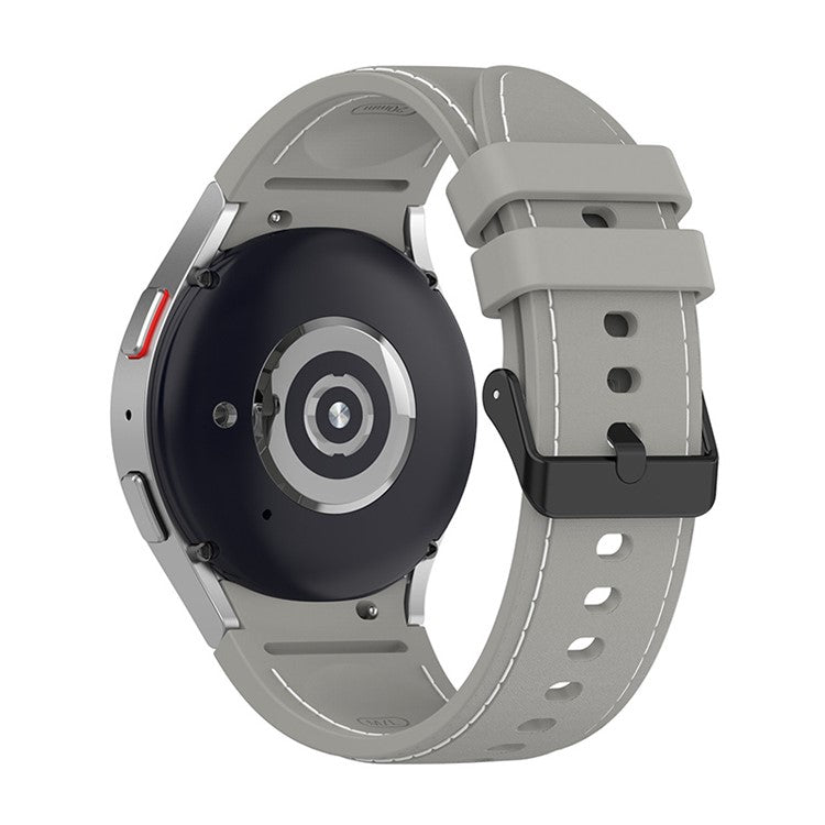 For Samsung Galaxy Watch6 40mm 44mm / Watch6 Classic 43mm 47mm / Watch 5 40mm 44mm / 5 Pro 45mm / Watch4 40mm 44mm Watch Band Silicone Stitching Line Replacement Wrist Strap with Black Buckle, Size L - Grey / White