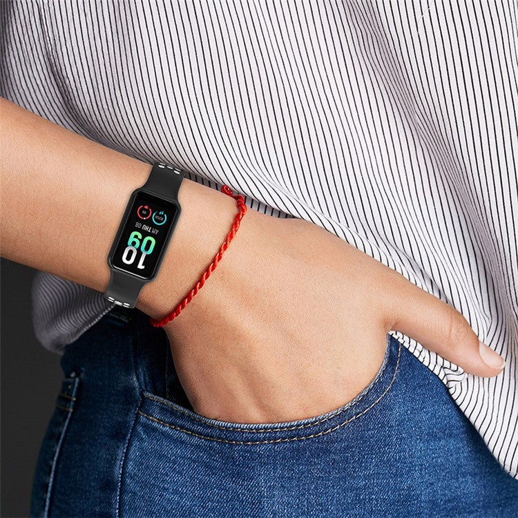 For Huami Amazfit Band 7 Dual Color Silicone Smartwatch Band Replacement Wrist Strap - Black / White