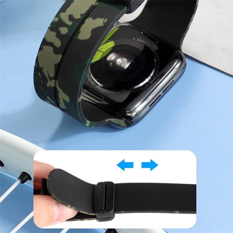 Watch Strap for Apple Watch Series 10 42mm / 9 8 7 41mm / SE (2023) SE (2022) SE 6 5 4 40mm / 3 2 1 38mm Magnetic Watch Band Camo Silicone Watch Strap - Blue