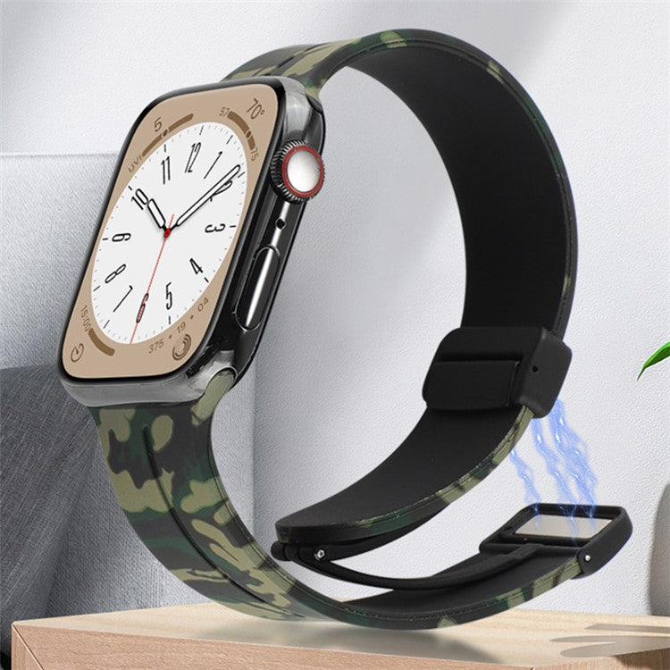 Watch Strap for Apple Watch Series 10 42mm / 9 8 7 41mm / SE (2023) SE (2022) SE 6 5 4 40mm / 3 2 1 38mm Magnetic Watch Band Camo Silicone Watch Strap - Blue