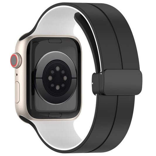 For Apple Watch Series 10 46mm / Ultra 2 Ultra 49mm /  Series 9 8 7 45mm / 6 5 4 SE (2023) SE (2022) SE 44mm / 3 2 1 42mm Silicone Watch Band Magnetic Buckle Wrist Strap - Black / White
