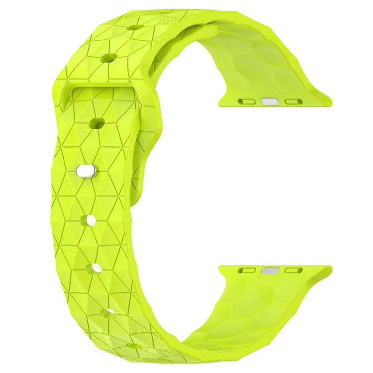For Apple Watch Series 10 46mm / Ultra 2 Ultra 49mm /  Series 9 8 7 45mm / 6 5 4 SE (2023) SE (2022) SE 44mm / 3 2 1 42mm Football Pattern Watch Band Silicone Watch Strap - Green