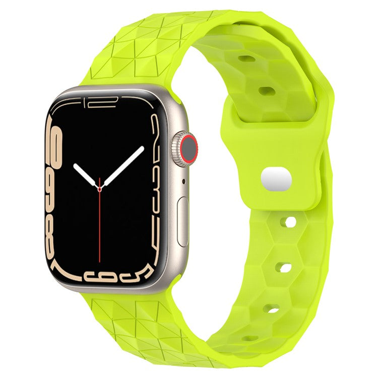 For Apple Watch Series 10 46mm / Ultra 2 Ultra 49mm /  Series 9 8 7 45mm / 6 5 4 SE (2023) SE (2022) SE 44mm / 3 2 1 42mm Football Pattern Watch Band Silicone Watch Strap - Green