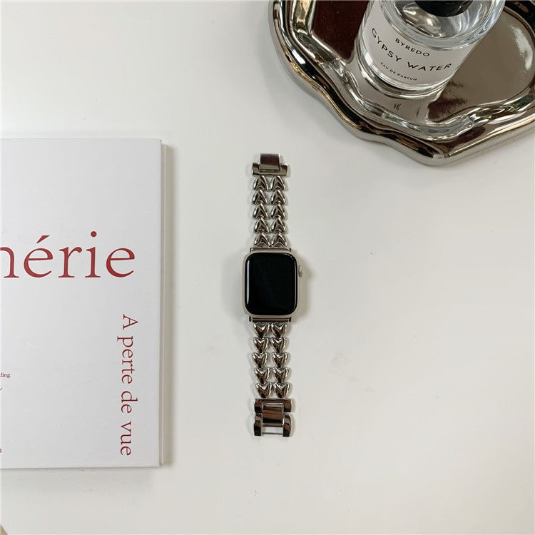 Metal Watch Band for Apple Watch Series 10 46mm / Ultra 2 Ultra 49mm /  Series 9 8 7 45mm / 6 5 4 SE (2023) SE (2022) SE 44mm / 3 2 1 42mm , Double-Row Heart Bracelet Strap - Silver