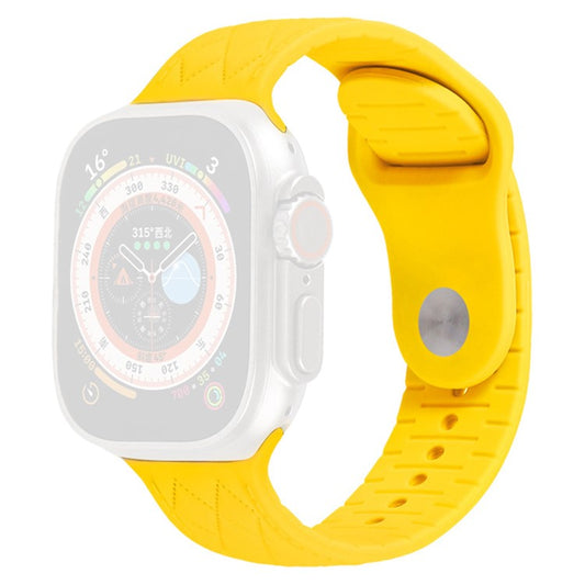 Watch Strap for Apple Watch Series 10 42mm / 9 8 7 41mm / SE (2023) SE (2022) SE 6 5 4 40mm / 3 2 1 38mm Replacement Watch Strap Textured Silicone Watchband - Yellow