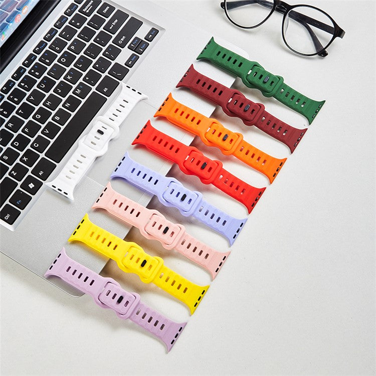 Watch Strap for Apple Watch Series 10 42mm / 9 8 7 41mm / SE (2023) SE (2022) SE 6 5 4 40mm / 3 2 1 38mm Silicone Watch Band Butterfly Buckle Wrist Strap - Wind Red