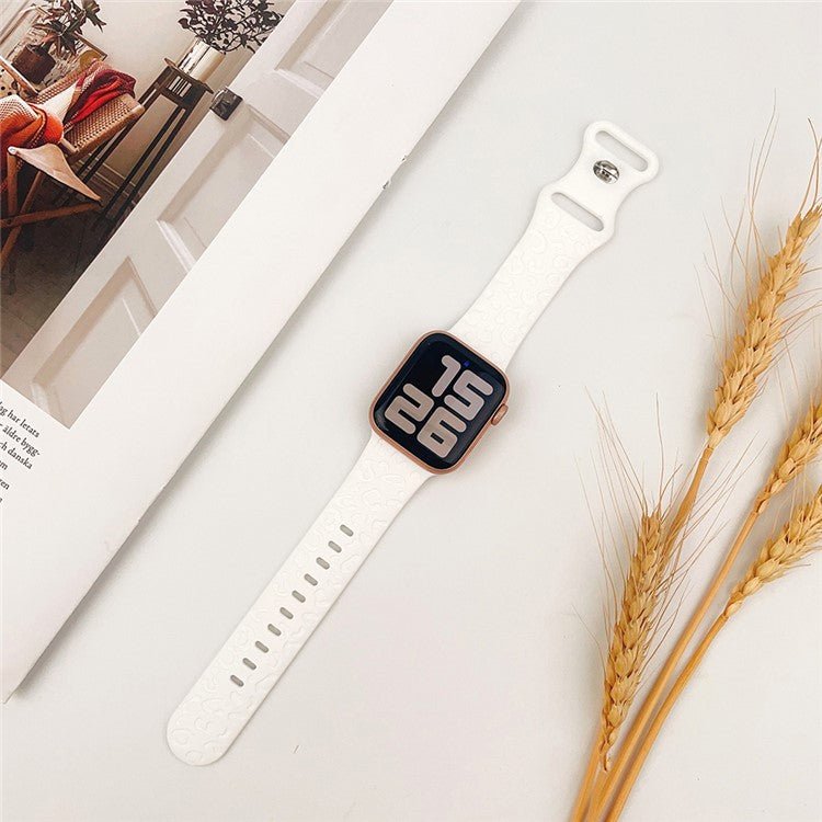 For Apple Watch Series 10 46mm / Ultra 2 Ultra 49mm /  Series 9 8 7 45mm / 6 5 4 SE (2023) SE (2022) SE 44mm / 3 2 1 42mm Silicone Leopard Pattern Watch Strap - White