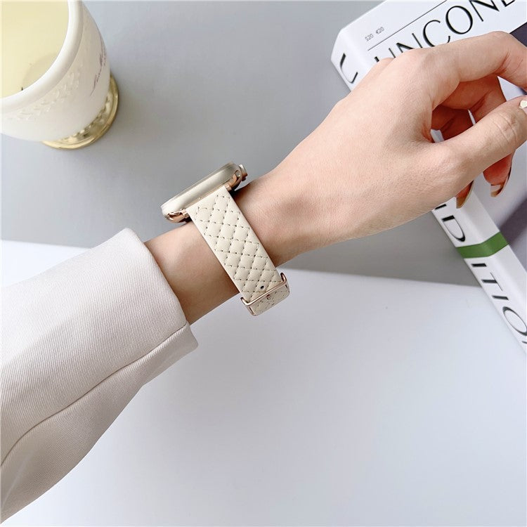 For Apple Watch Series 10 46mm / Ultra 2 Ultra 49mm /  Series 9 8 7 45mm / 6 5 4 SE (2023) SE (2022) SE 44mm / 3 2 1 42mm Leather Watch Band Wrist Strap - Light Green