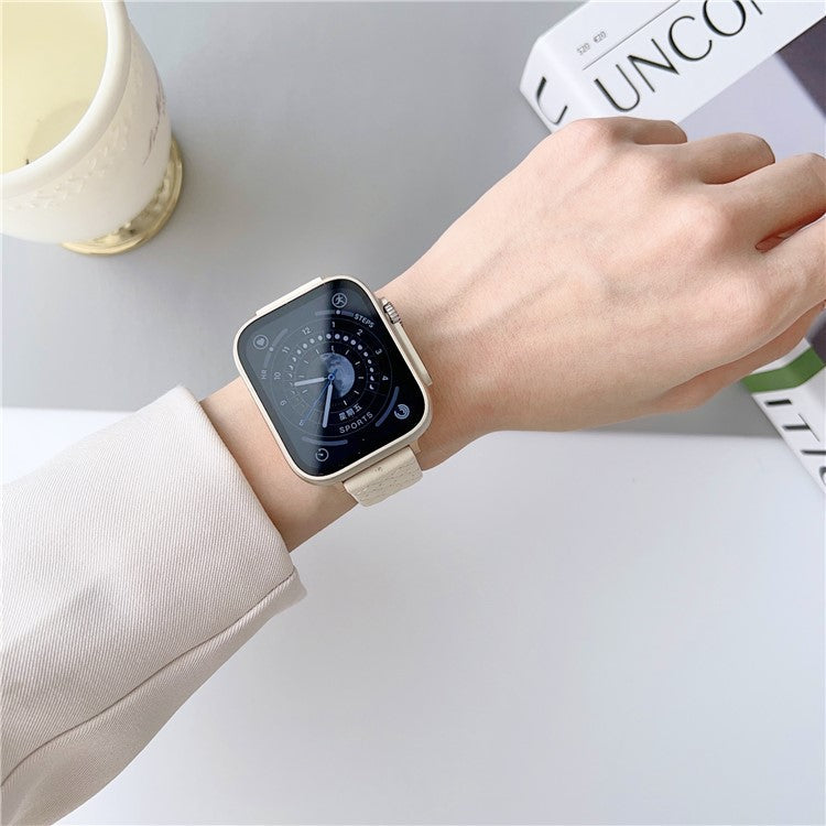 For Apple Watch Series 10 46mm / Ultra 2 Ultra 49mm /  Series 9 8 7 45mm / 6 5 4 SE (2023) SE (2022) SE 44mm / 3 2 1 42mm Leather Watch Band Wrist Strap - Light Green
