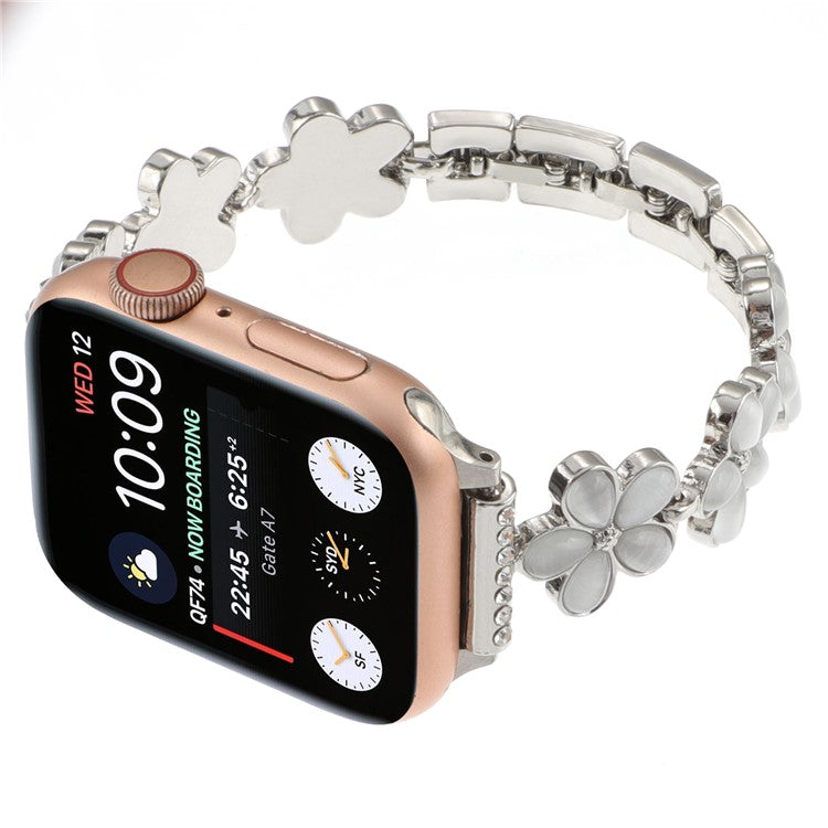For Apple Watch 10 46mm / Ultra 2 / Ultra 49mm / 9 8 7 45mm / SE (2023) SE (2022) SE 6 5 4 44mm / 3 2 1 42mm Zinc Alloy Watch Band - Silver
