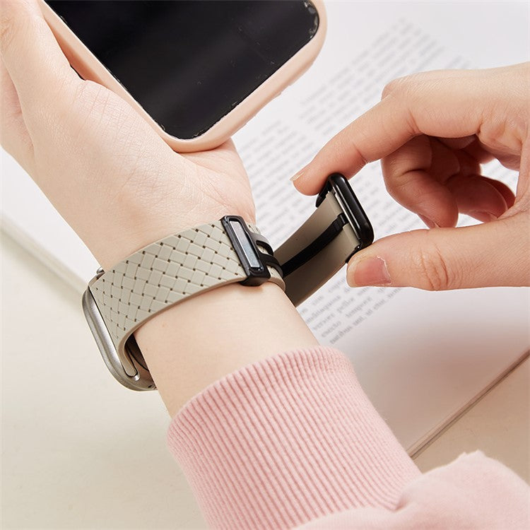 Watch Band For Apple Watch Series 10 42mm / 9 8 7 41mm / SE (2023) SE (2022) SE 6 5 4 40mm / 3 2 1 38mm Woven Texture Silicone Strap - Pink