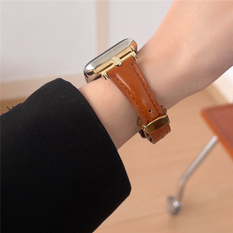 Rhinestone Decor Strap For Apple Watch Series 10 42mm / 9 8 7 41mm / SE (2023) SE (2022) SE 6 5 4 40mm / 3 2 1 38mm Genuine Cow Leather Band - Brown+Gold Buckle