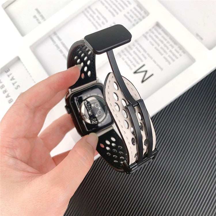 Watch Band For Apple Watch Series 10 42mm / 9 8 7 41mm / SE (2023) SE (2022) SE 6 5 4 40mm / 3 2 1 38mm Hollow-Out Leather Strap - Starlight
