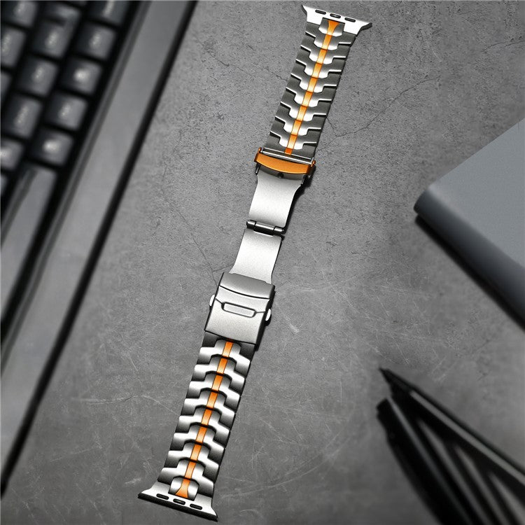 For Apple Watch 10 46mm / Ultra 2 / Ultra 49mm / 9 8 7 45mm / SE (2023) SE (2022) SE 6 5 4 44mm / 3 2 1 42mm Titanium Steel Wrist Strap - Titanium