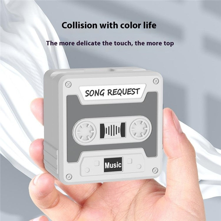 For Samsung Galaxy Buds FE / Buds2 Pro / Buds2 / Buds Pro / Buds Live Bluetooth Earphone Cover Liquid Silicone Case - Light Grey