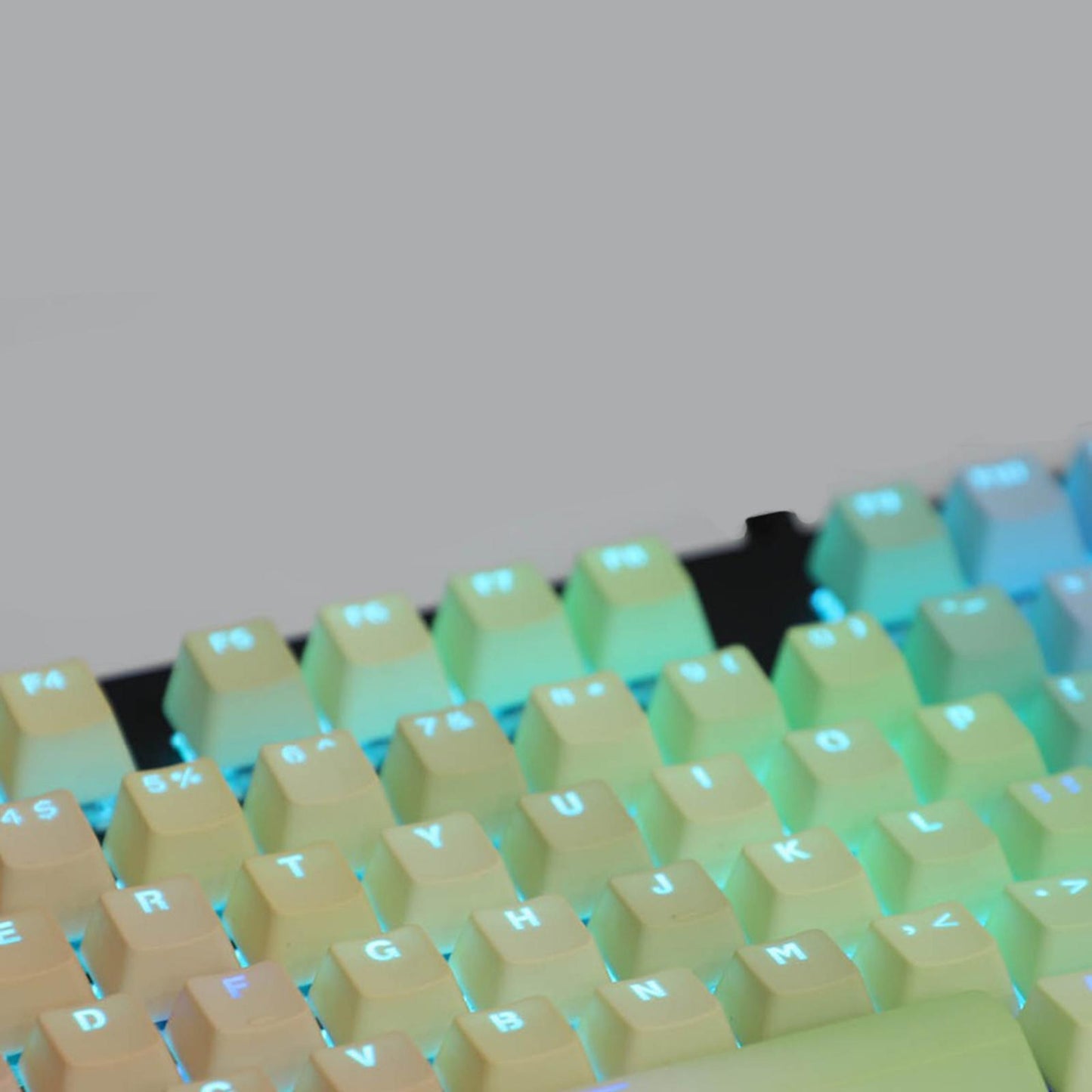 104 Keys Mechanical Switch Keyboard Keycaps PBT Keycaps  Rainbow Gradient