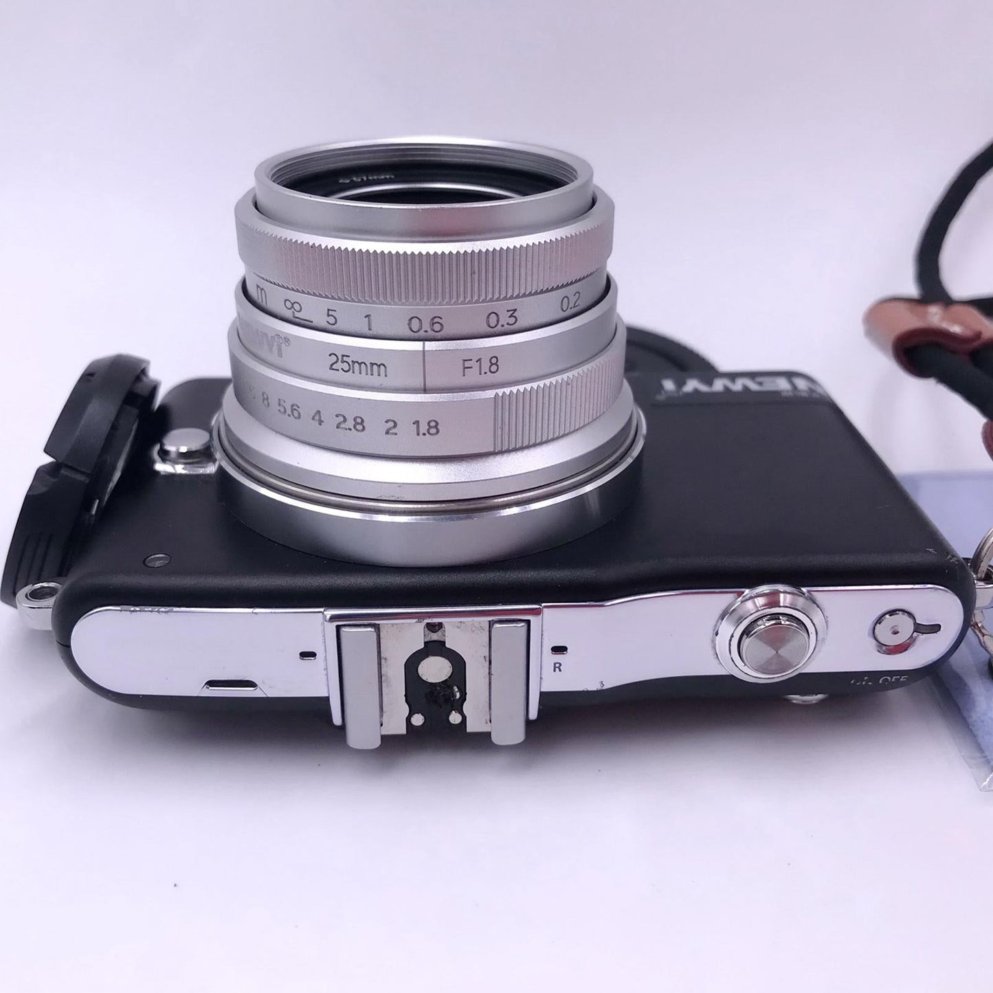 Prime Fixed Lens F/1.8 with Front Lens Cover for Micro Cameras  M4 3
