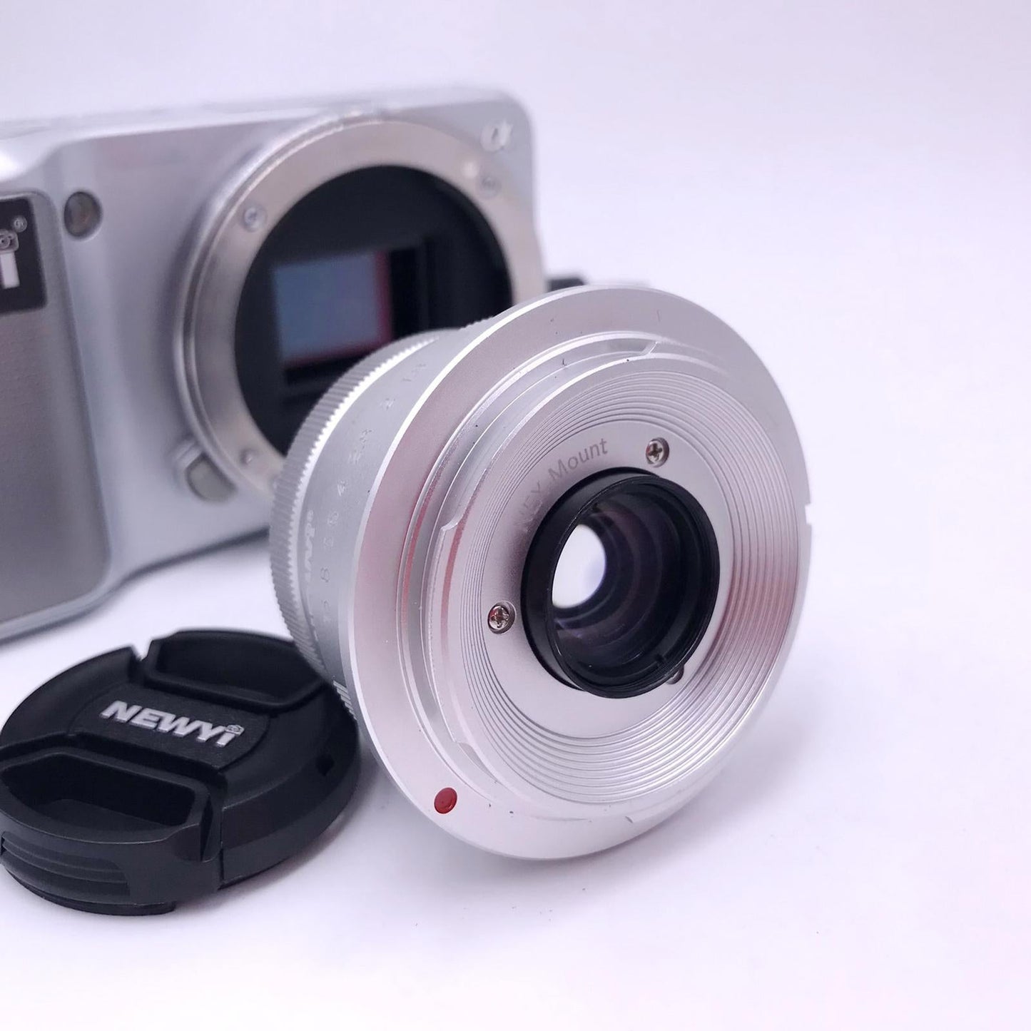 Prime Fixed Lens F/1.8 with Front Lens Cover for Micro Cameras  NEX