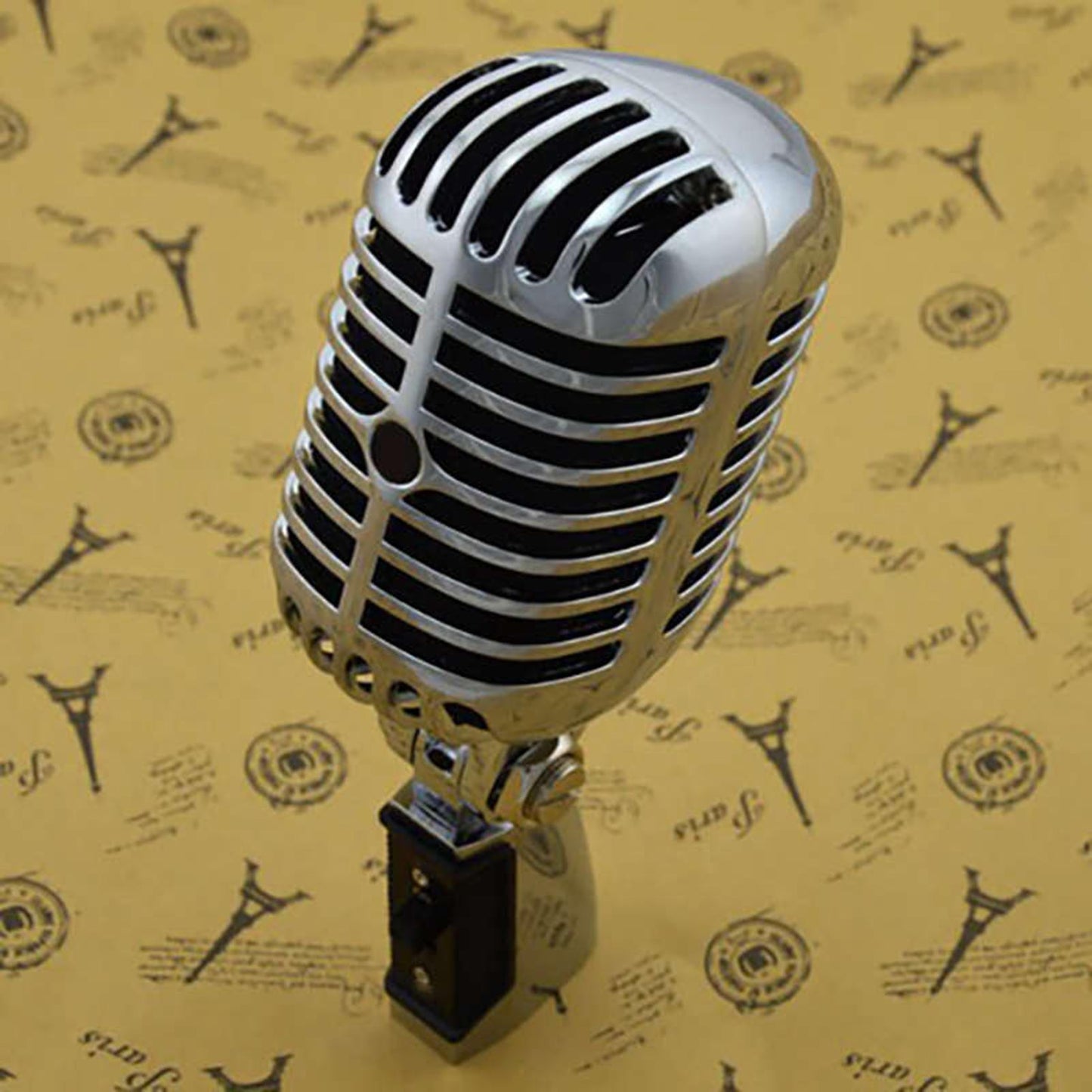 Classic Vintage Dynamic Vocal Microphone for Live Stage Karaoke  Silver