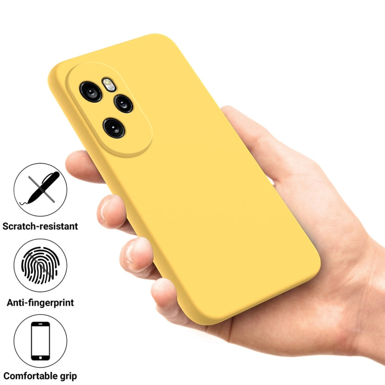For Honor 100 Pro Solid Color Liquid Silicone Dropproof Full Coverage Protective Case(Yellow)